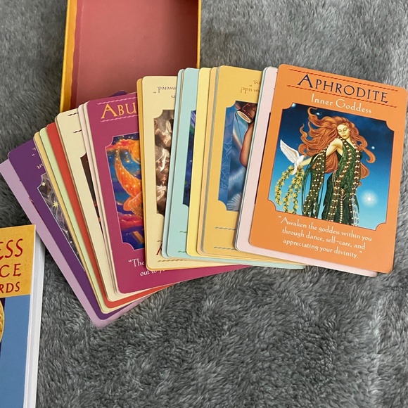 Goddess Guidance Oracle Cards - Picture 6 of 6